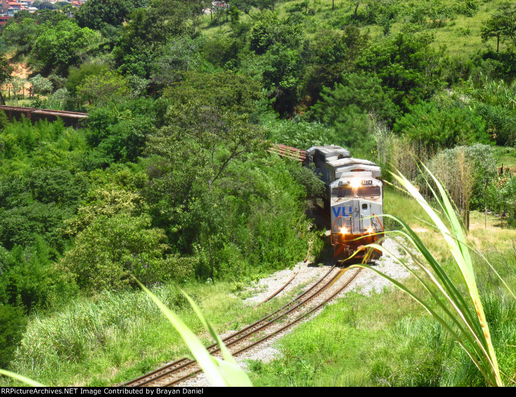 VLI 8674